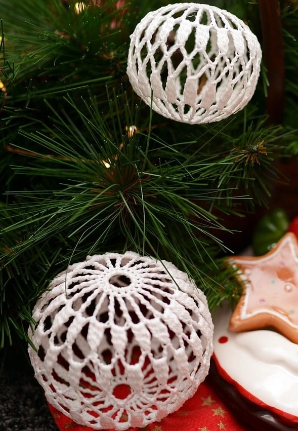 Addobbi fai da te in stoffa per l'albero di Natale