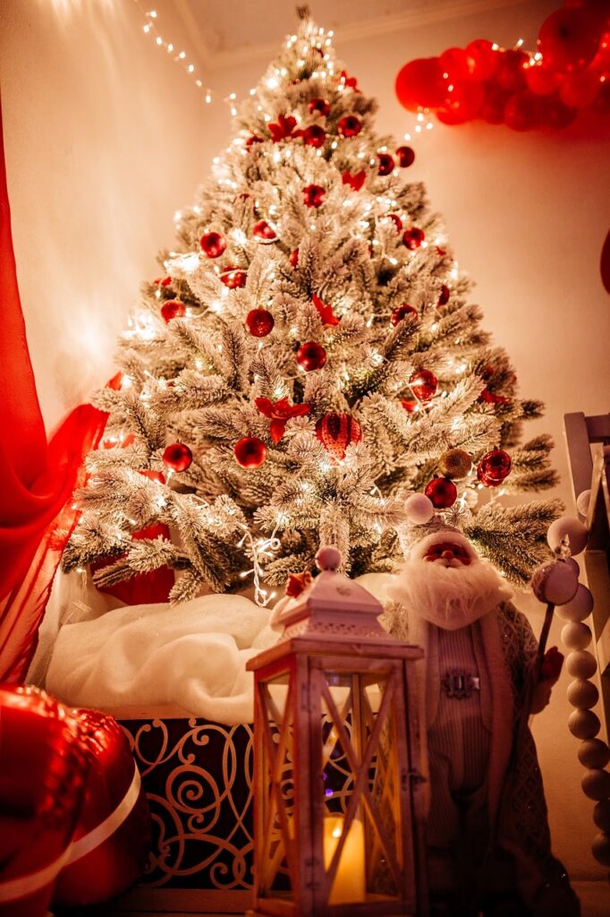 idee fai da te per decorare la base dell'albero di Natale