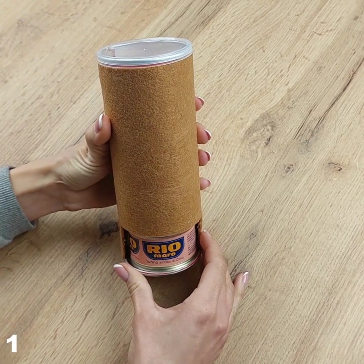 3 Idee per riciclare un tubo di patatine pringles in cucina