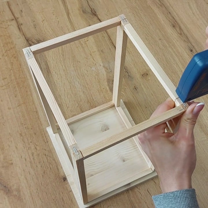 Come realizzare una semplice lanterna in legno